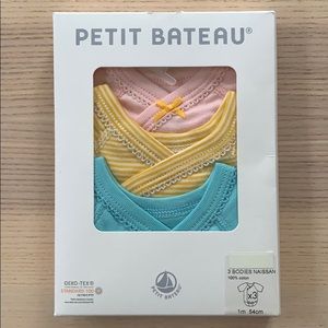 Petit Bateau bodysuit set NIB newborn size
